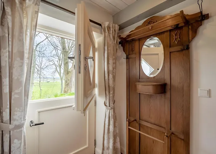 Westertilli 8 Reetdachhaus Mit Pellworm